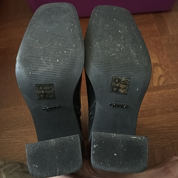 Aldo black patent Leather and Suede Boots size 9 - Picture 4 of 8